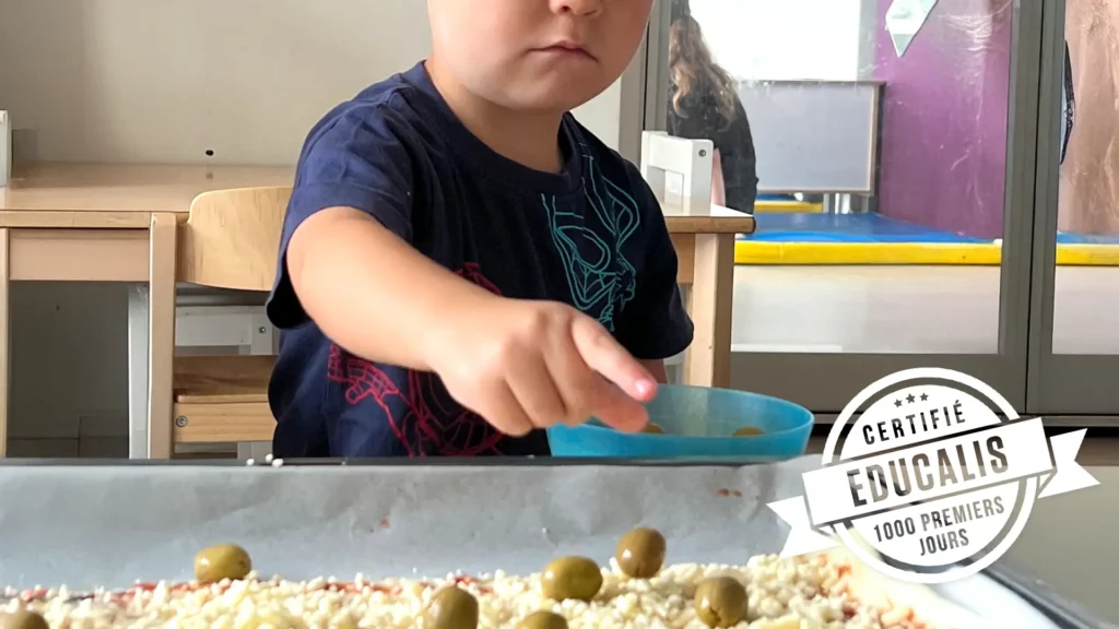Le Microcosme Pizza Bibliobus 12