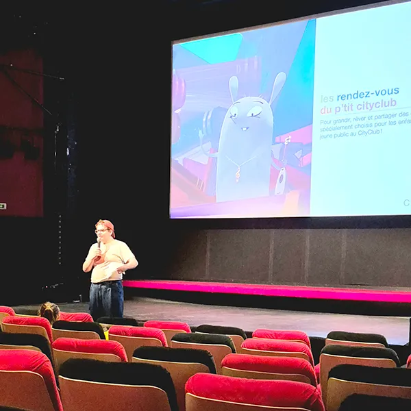 Le Microcosme Cinema 01