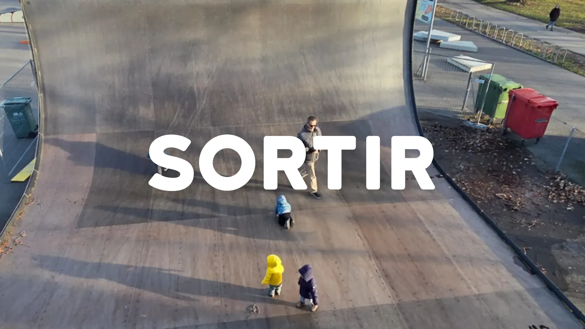 Microcosme Mini Trotteurs Gouter Exterieur Lausanne Maladiere 00 Sortir