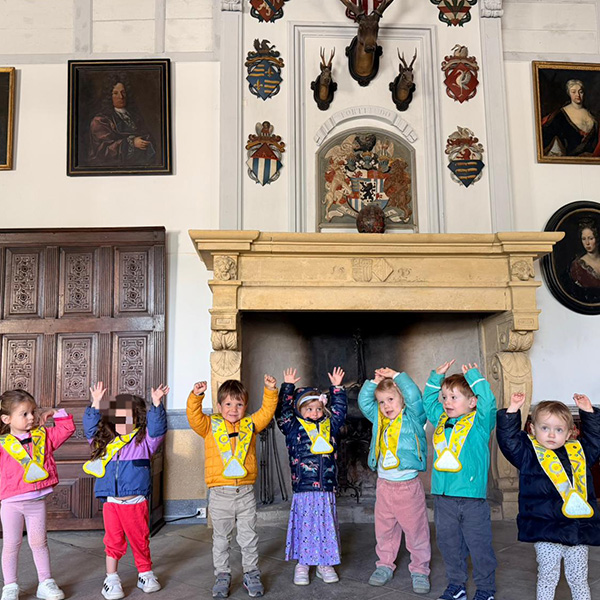Microcosme Fleurs Chateau Enfants Lausanne 09